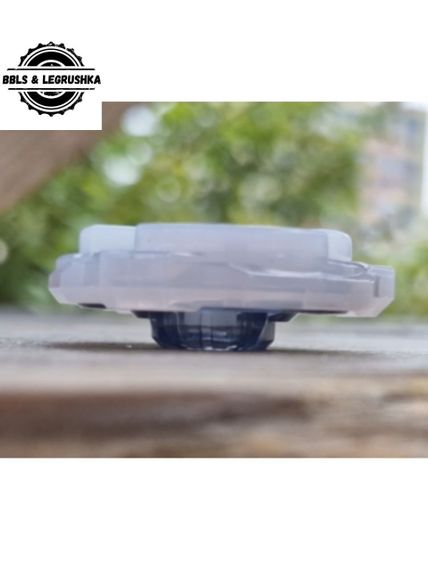 Волчок Weiss Tiger 3-60U BX33 от Takara Tomy