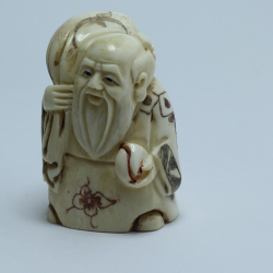 Нэцкэ Монах с мешком риса и персиком