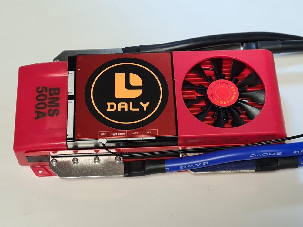 Плата контроля BMS Smart LiFePO4 24S 72V 500A Fan