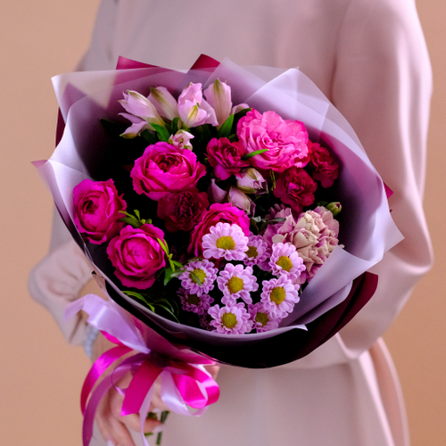 Купить Букет-комплимент с пионовидными розами #978