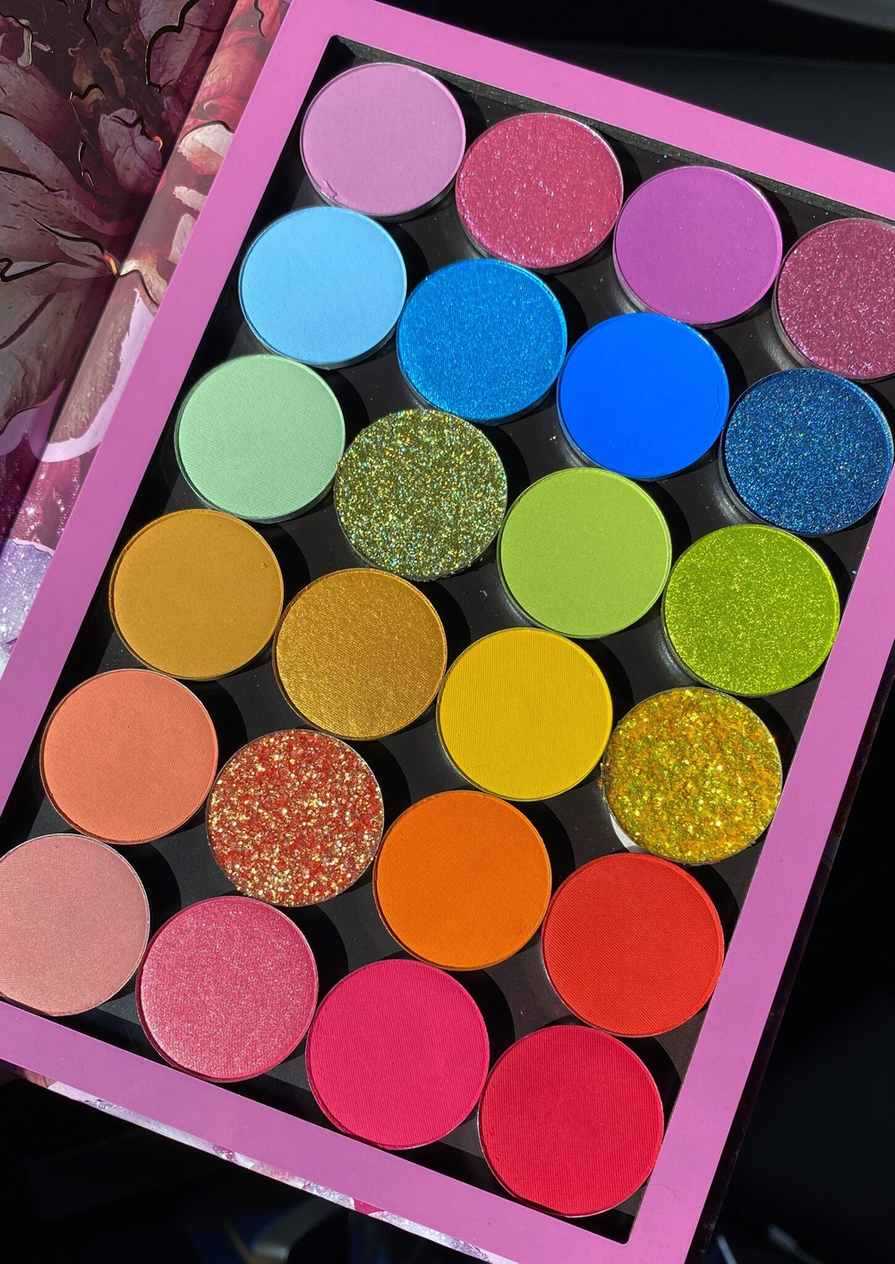 ColourPop She a Rainbow palette