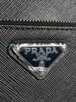Сумка-мессенджер Prada