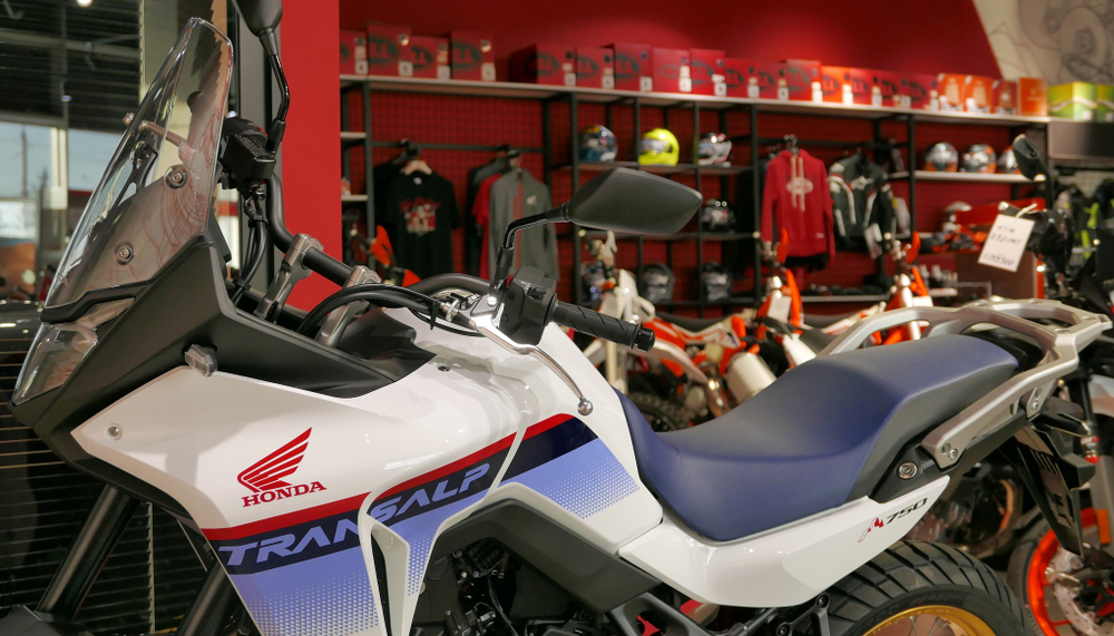 Honda XL750 Transalp (2025 г.)