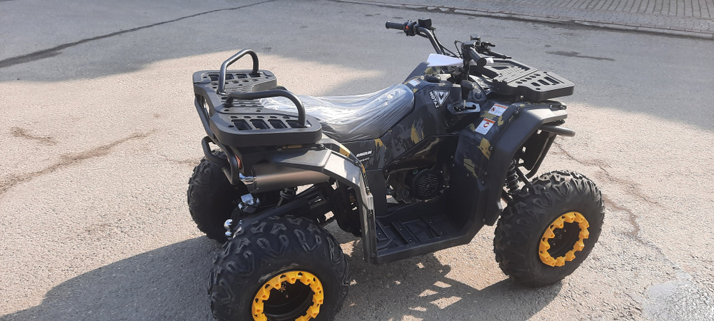 Квадроцикл бензиновый MOTAX GRIZLIK W200