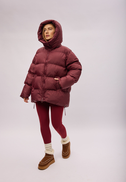 Пуховик Рокет миди свекольный