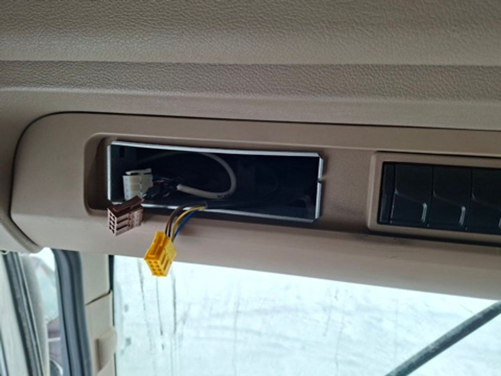 FAW JH6 4x2 Седельный тягач CA4180P25K15E5A80 (Дизельный, 11,6 л, 453 л.с., АТ)