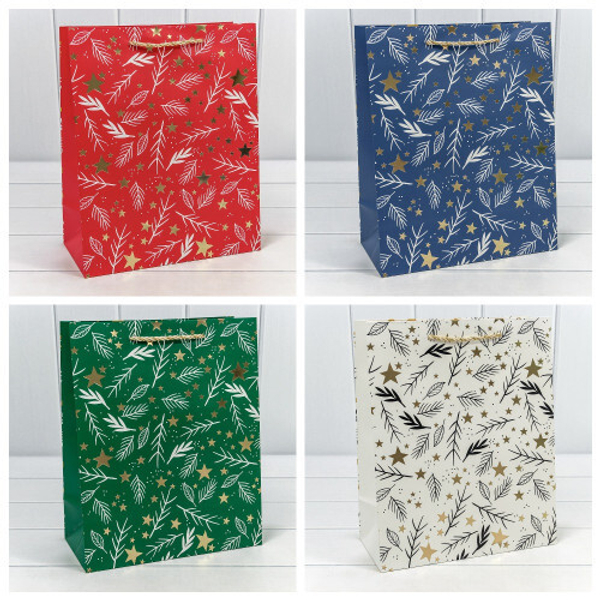 
          Пакет подарочный 26 х 32 х 13 см Набор 4 шт "Новый год" с тиснением (Микс)