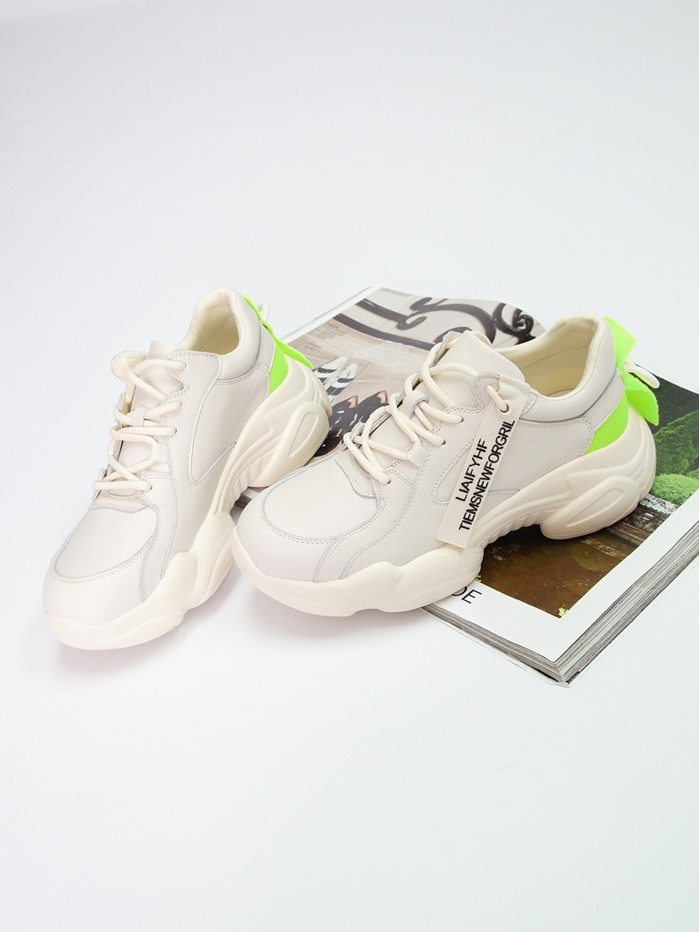 Кроссовки женские демисезонные натуральные