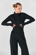 Рашгард приталенный с карманами