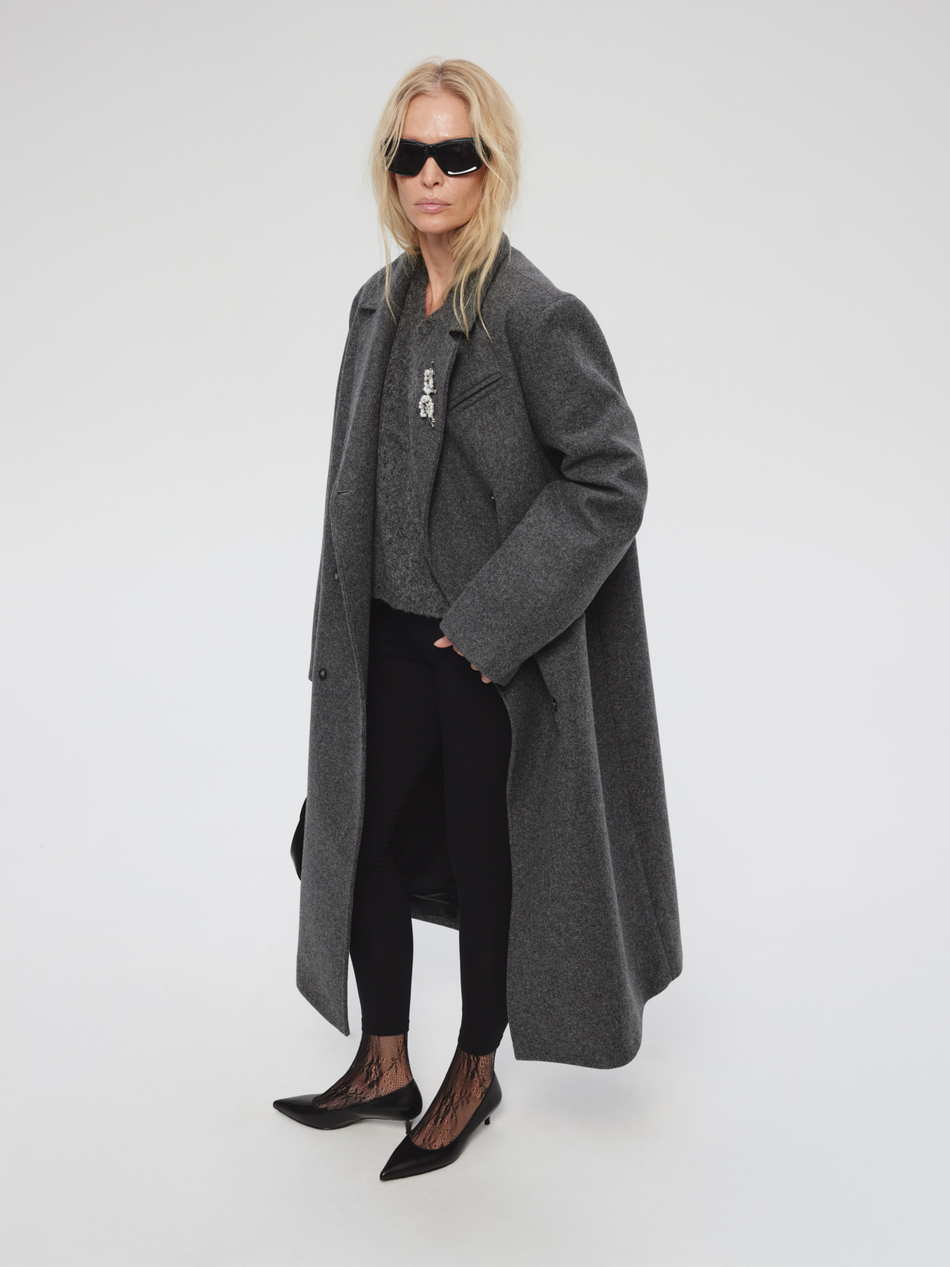 Свитер V-вырез