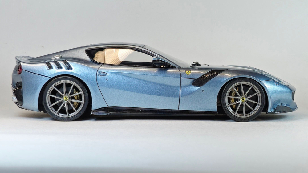 Краска лаковая HobbyLink Ferrari Azzurro Hyperion HP-1020