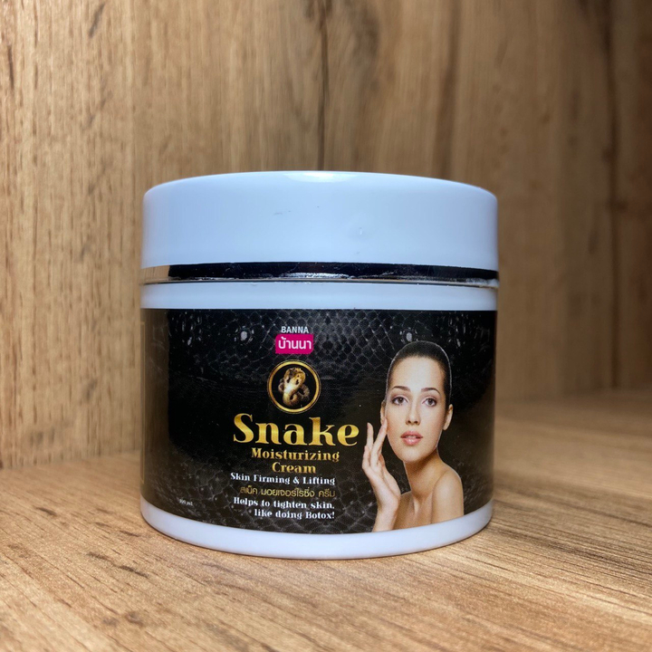 Крем для лица Banna Snake Moisturizing Cream со змеиным ядом, увлажняющий, лифтинг-эффект 100 мл