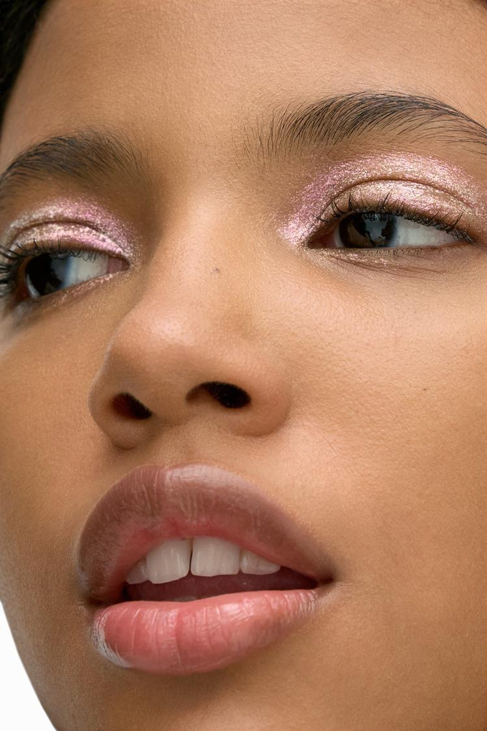 ZARA Карандаш для глаз, мерцающий