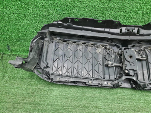 Решетка радиатора BMW 5er G30 (2020-2023)