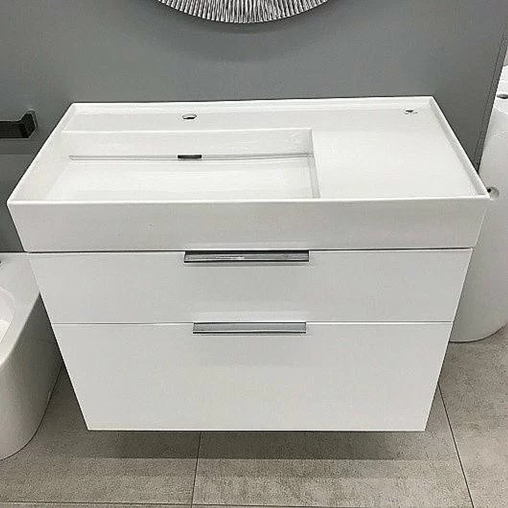 Раковина Laufen Kartell 8.1033.8.000.111.1 белая