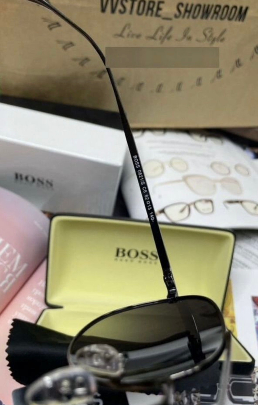 Солнцезащитные очки Hugo Boss Aviator