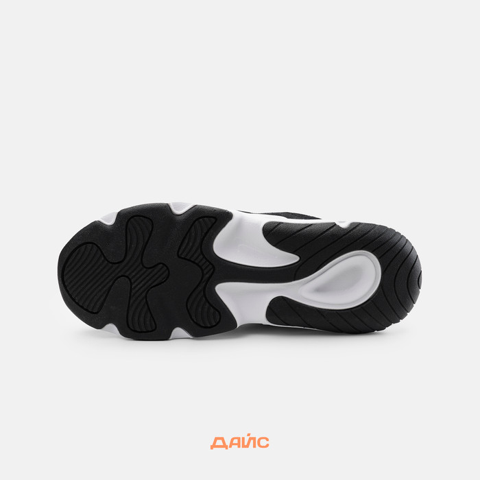 Кроссовки Nike Tech Hera 