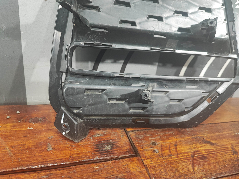 Накладка ПТФ передняя левая Chery Tiggo 4 19-нв Б/У Оригинал 602000485AA