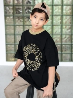 Черная футболка для мальчика в школу