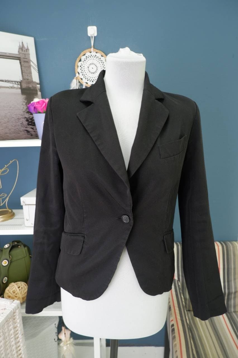 Пиджак  Jennyfer базовый 46 размер