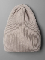 Женская шапка бини на осень