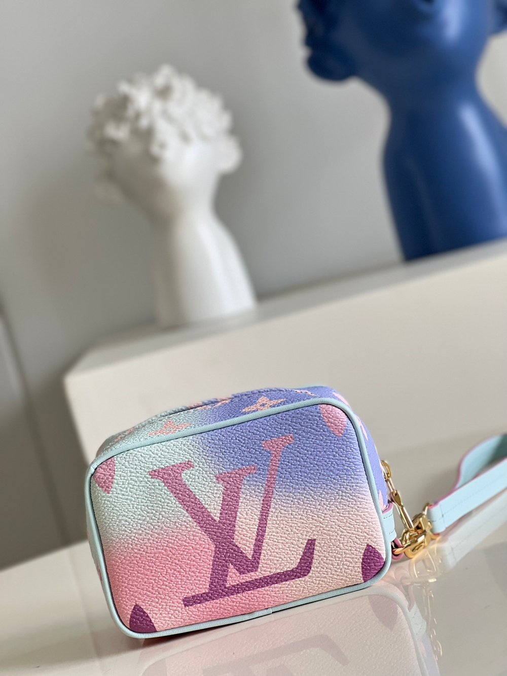 Louis Vuitton Wapity
