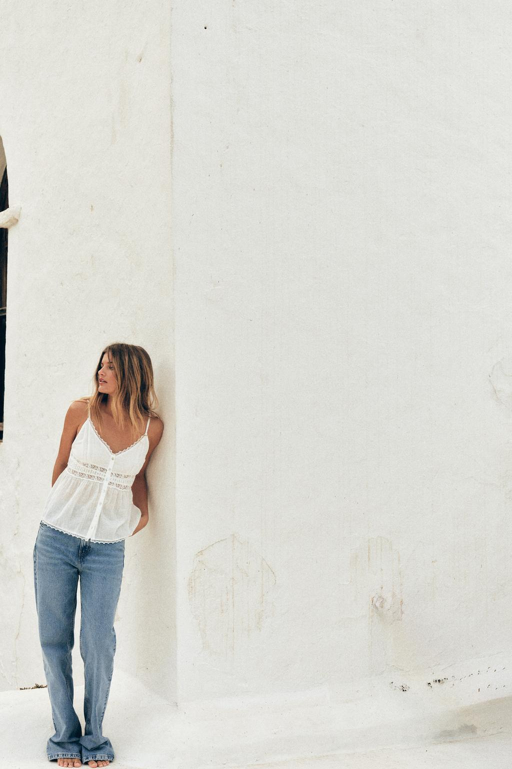 ZARA ТОП ИЗ КРУЖЕВА С ВЫШИВКОЙ, БЕЛЫЙ