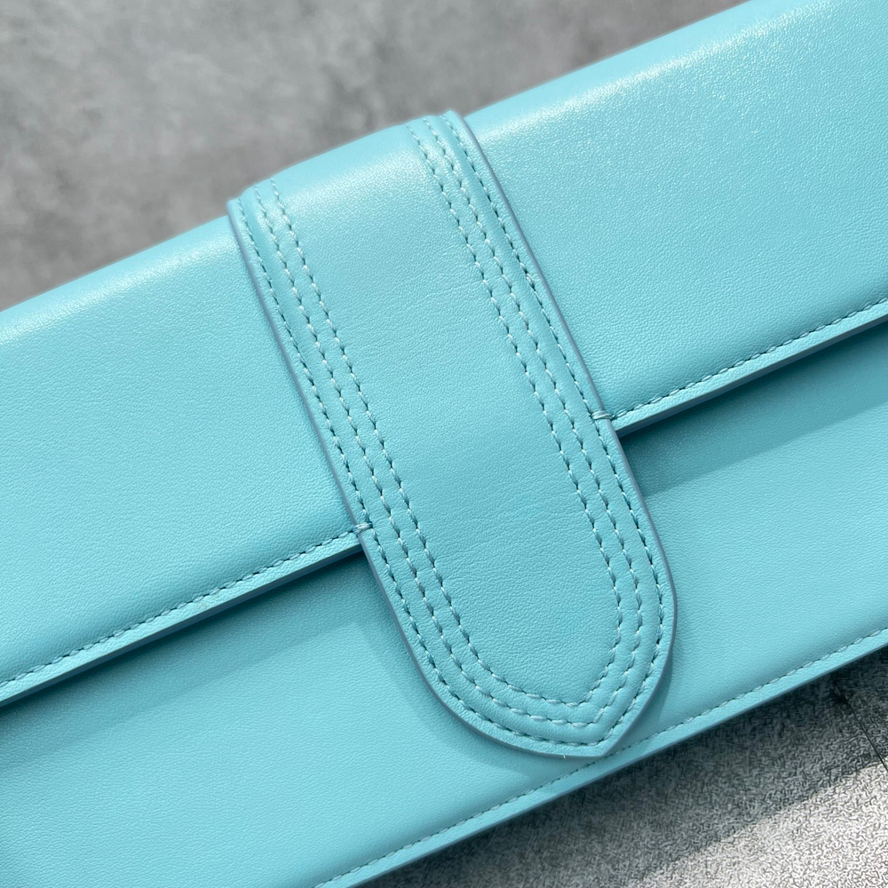 Jacquemus Le Bambino Long 28 cm