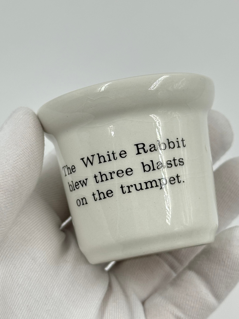 Подставка для яйца Alice in Wonderland, Johnsons Brothers