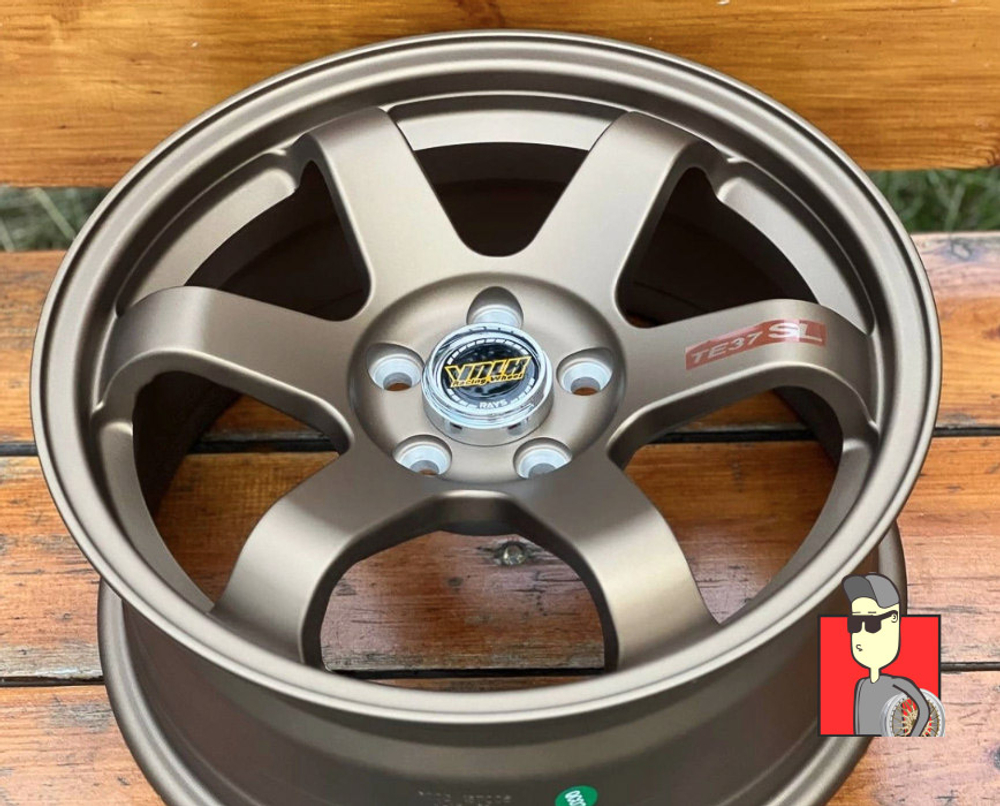 Комплект дисков Rays TE37 15x7 et30 5x100