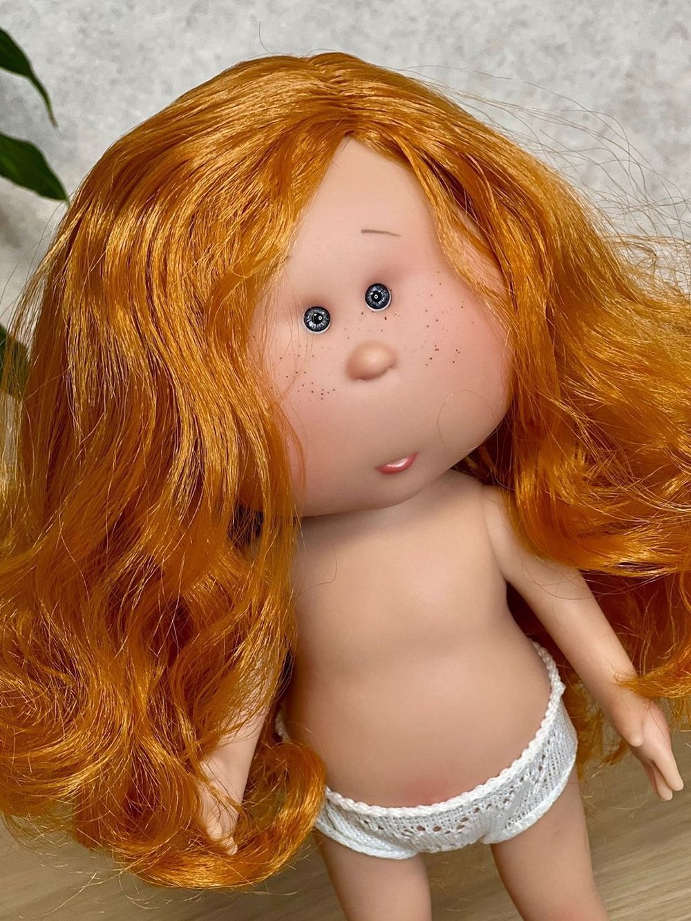 Кукла Nines виниловая 30см MIA без одежды (3000W1)