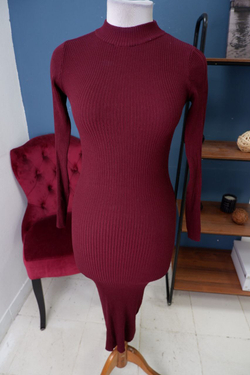 Платье Bershka трикотажное 44 размер