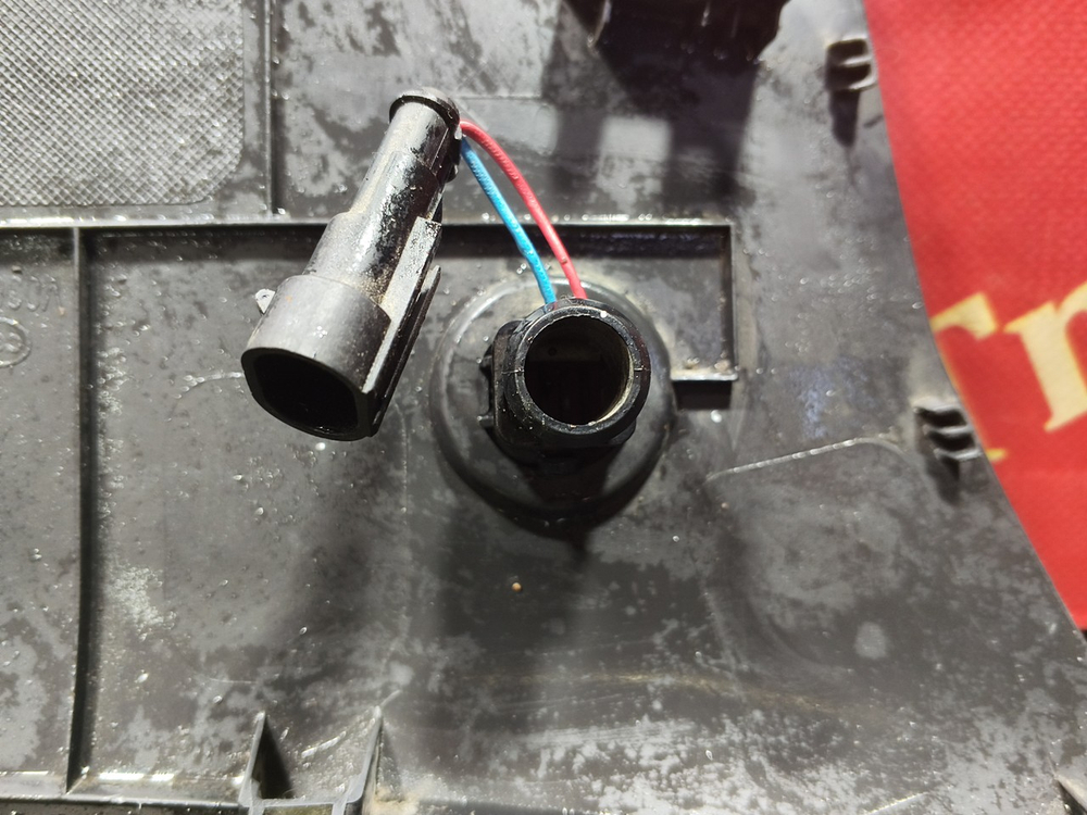 Накладка торпедо 2024г.