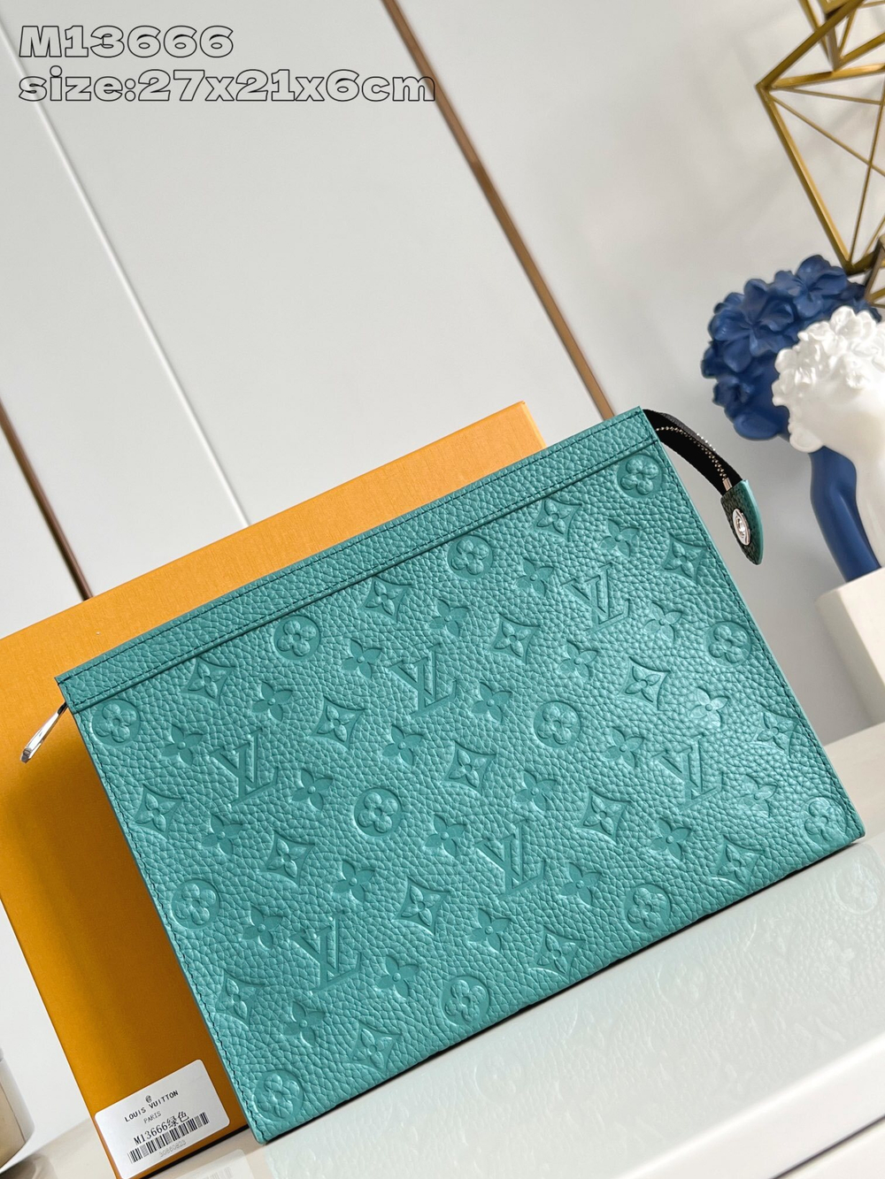 Louis Vuitton Pochette Voyage MM