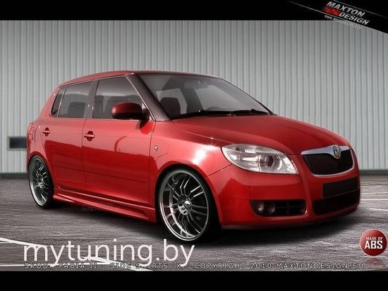 Накладки на пороги XR для Skoda Fabia 2