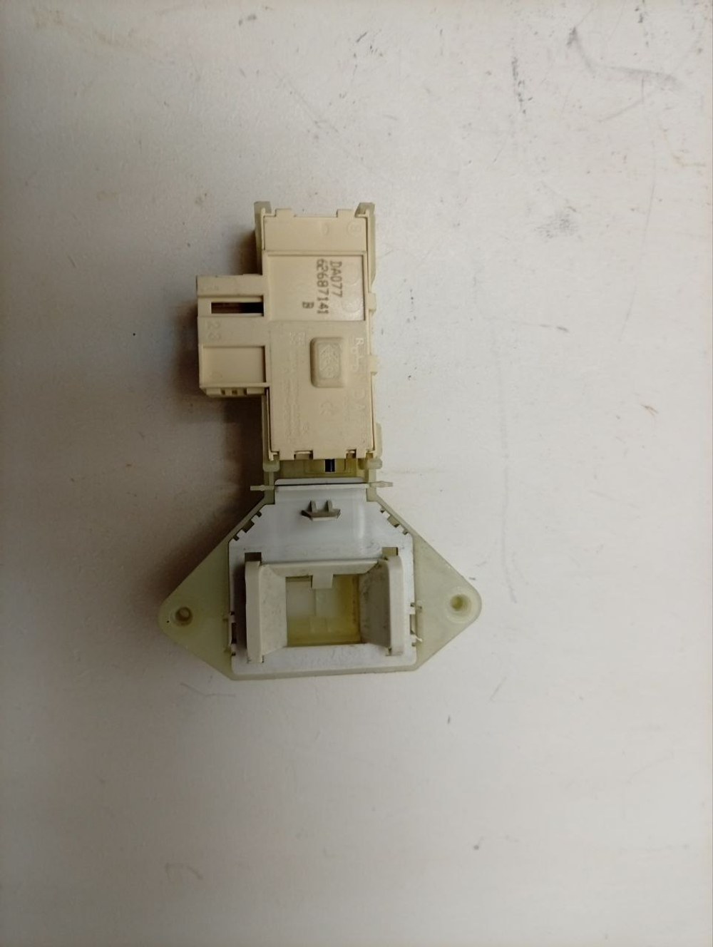 WFXI2840EU кт22 Устройство блокировки люка для стиральной машины 603521 б/у