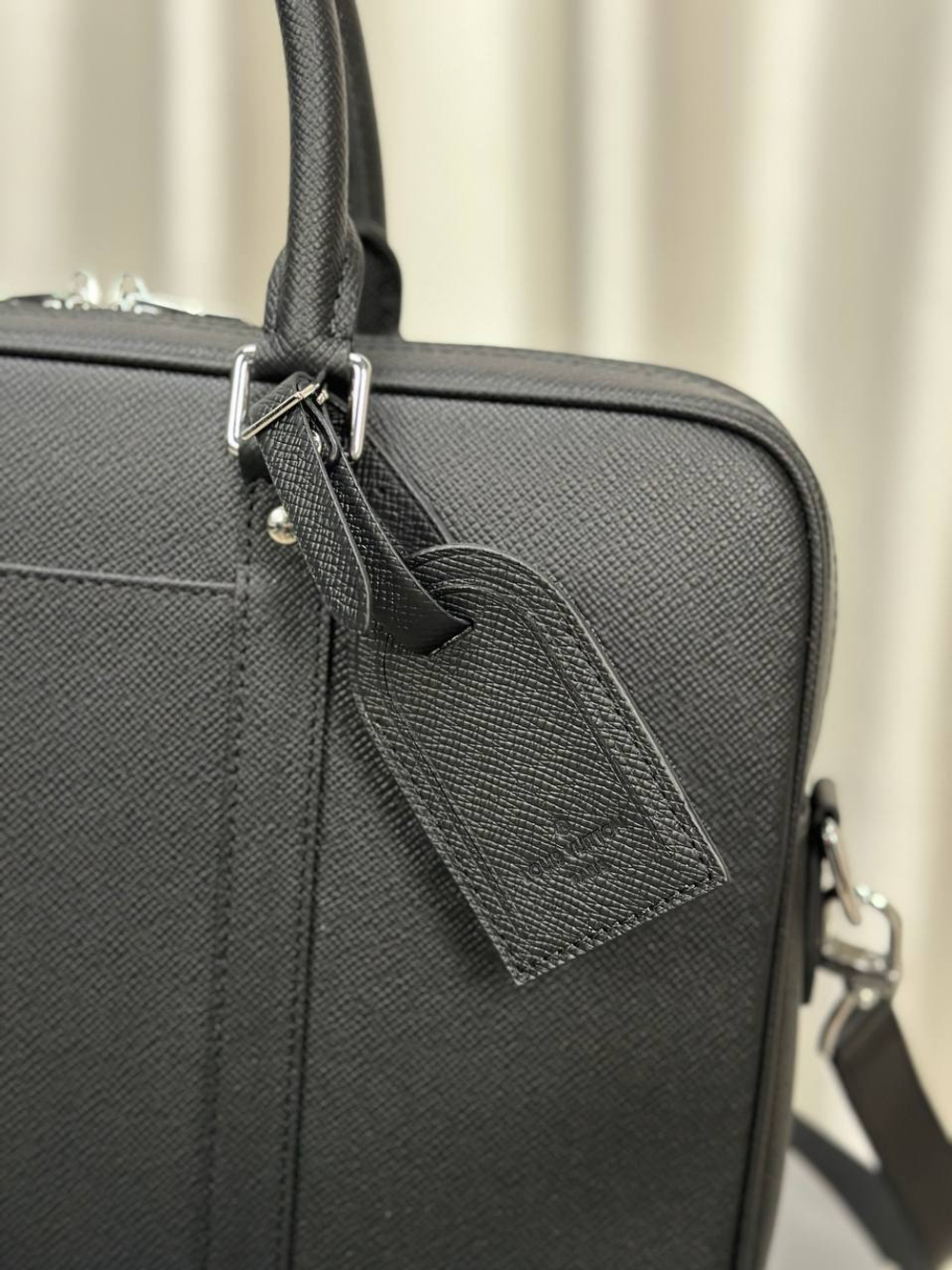 Портфель Louis Vuitton