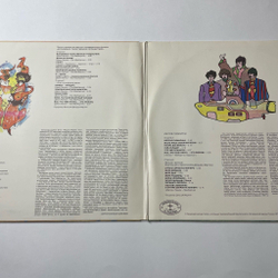 Винтажная виниловая пластинка LP The Beatles Битлз Волшебное Таинственное Путешествие / Желтая Субмарина (Россия 1992)