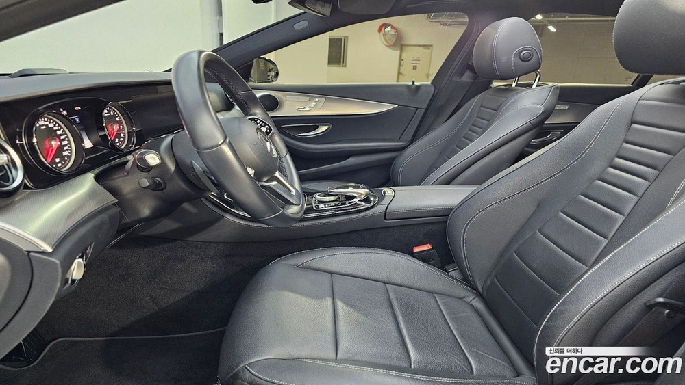 Mercedes-Benz E-Class W213 E300 Avangarde (08.2019)