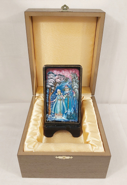 Сувенирная подставка для телефона с росписью Палех "Морозко"