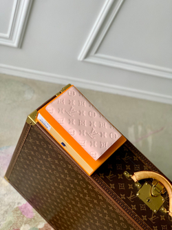 Louis Vuitton Sarah Wallet