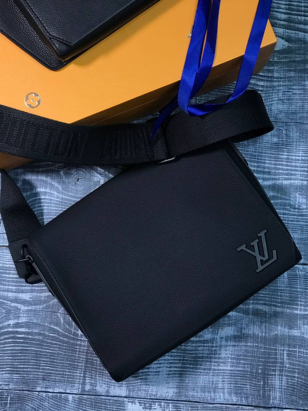Сумка Louis Vuitton