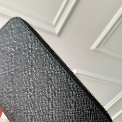 Louis Vuitton Zippy Wallet