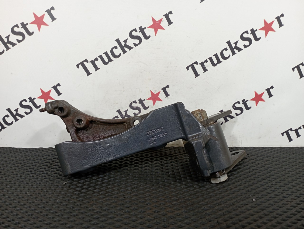 Кронштейн глушителя 2020г.