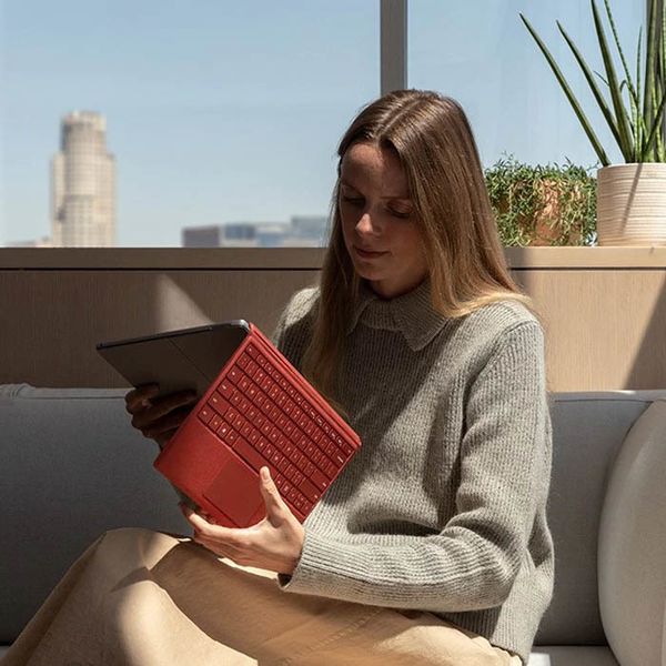 Клавиатура Microsoft Surface Pro 5/6/7 Signature Type Cover (Poppy Red)