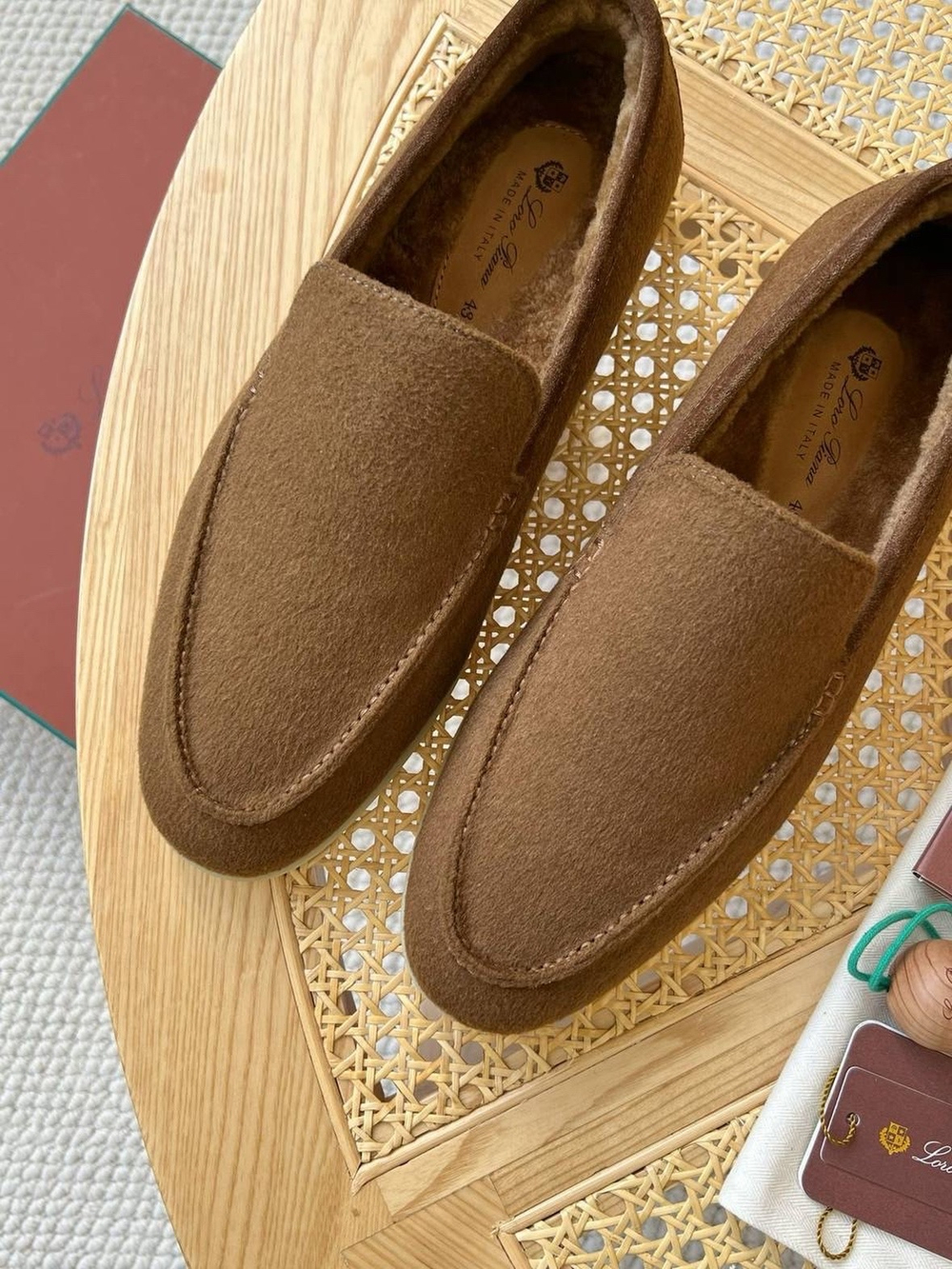 Лоферы Loro Piana Summer Walk с мехом