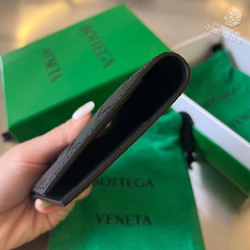 Обложка для паспорта Bottega Veneta