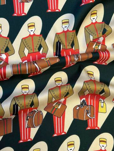 Шелк твил Gucci зеленый "Портье"