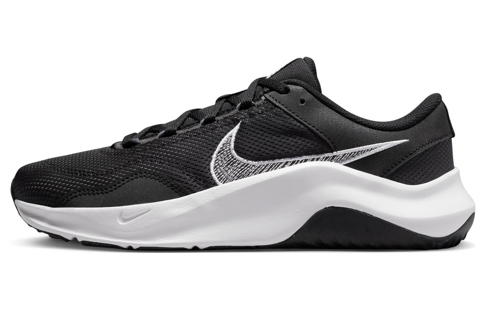 Кроссовки Nike Legend Essential Next Nature (Женская размерная сетка)