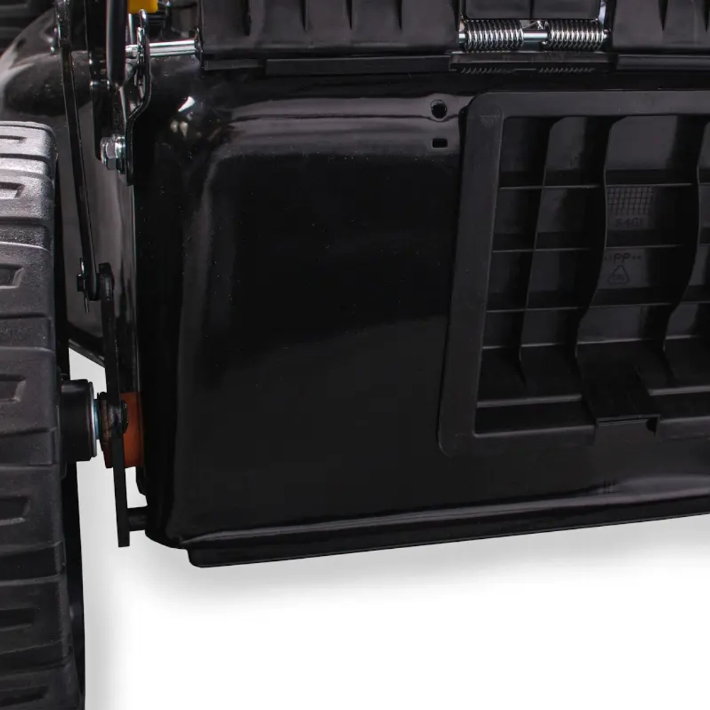 Газонокосилка бензиновая CHAMPION LM4622